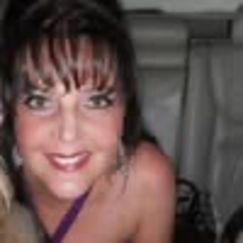 Meet your Posher, Renee